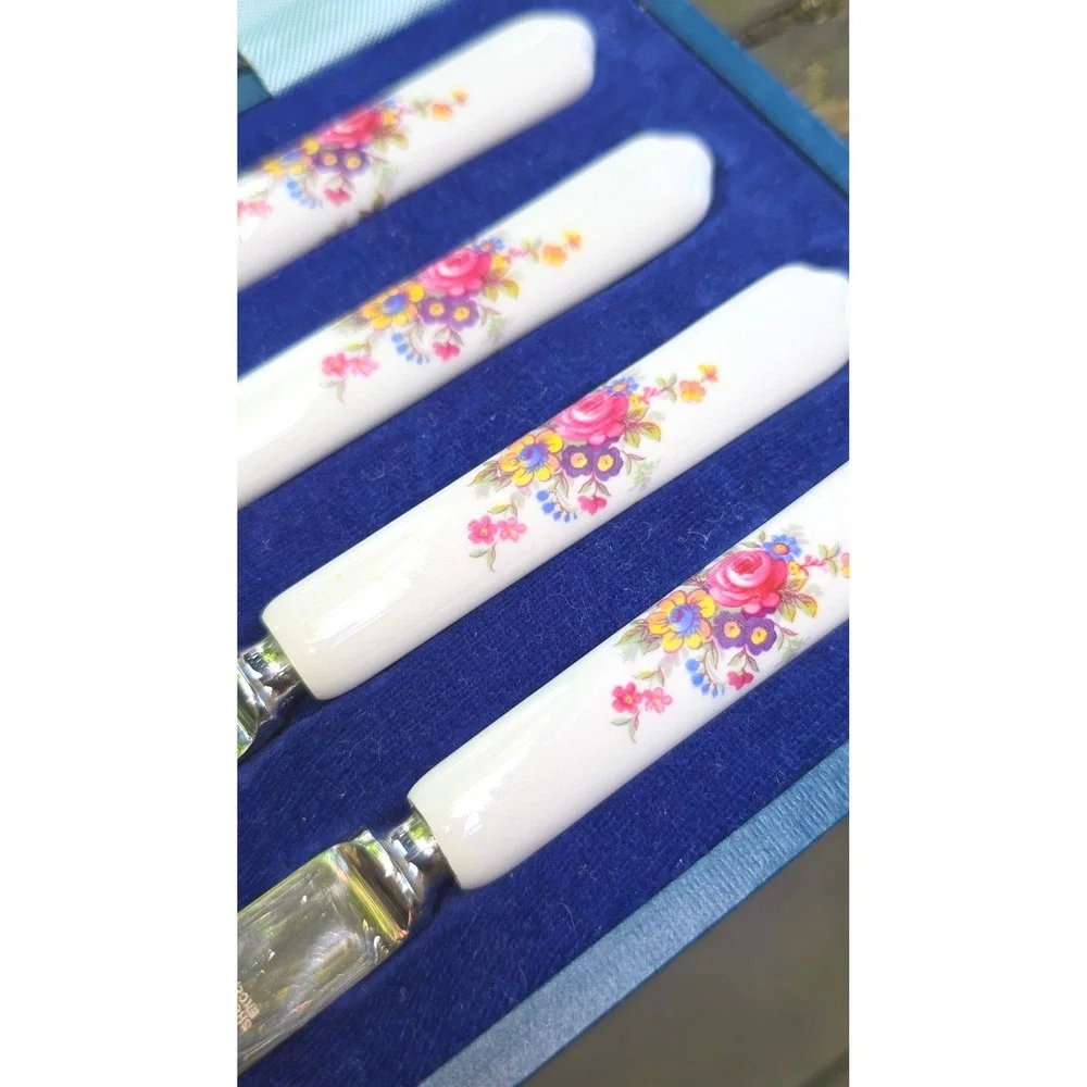 Vintage Kirk & Matz Fine Bone China Handle Knife Set Sheffield England